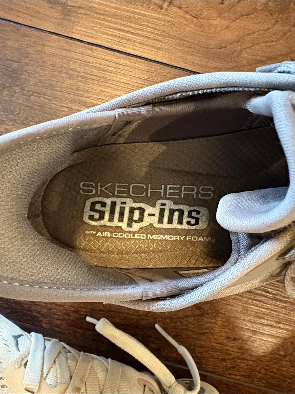 Skechers Glide step Women's Gray Athletic Lace-Up Sneakers
